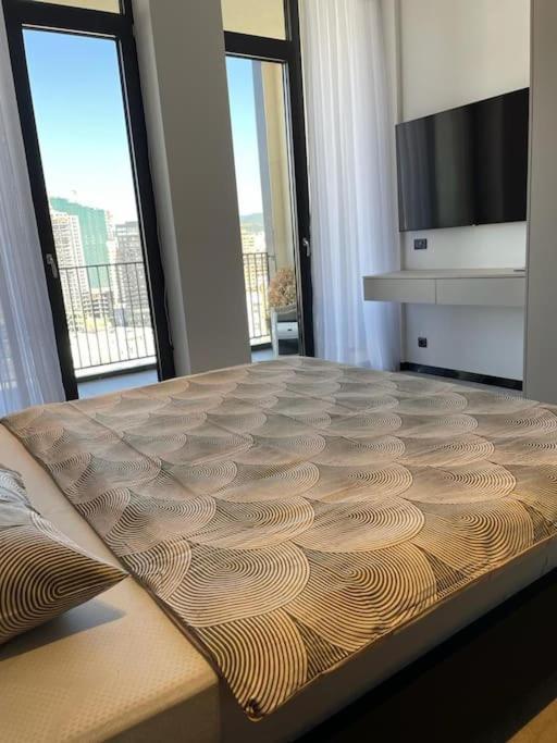 Luxury Penthouse Prishtina Apartment Prishtinë Ngoại thất bức ảnh